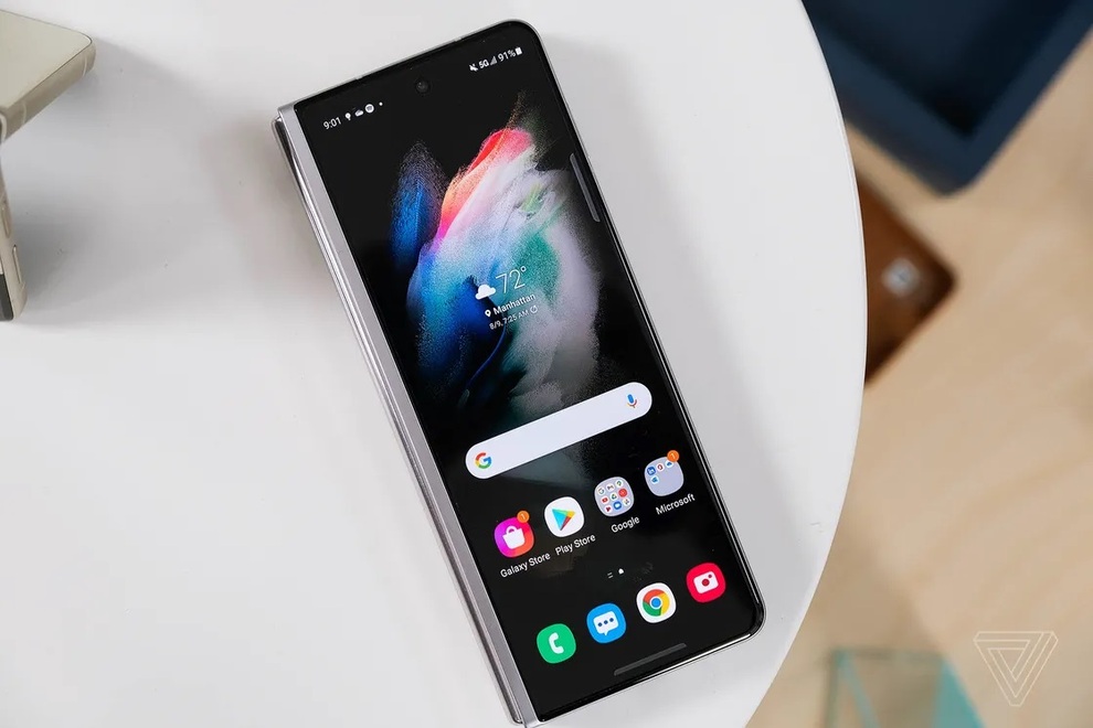 Samsung ra mắt bộ đôi smartphone gập Galaxy Z Fold3 và Z Flip3 - 1 Samsung ra mắt bộ đôi smartphone gập Galaxy Z Fold3 và Z Flip3 - 1