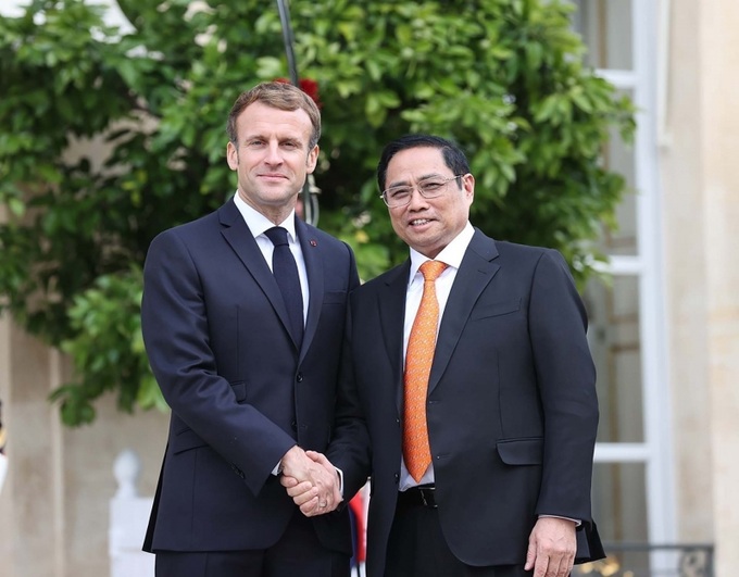 Tổng thống Pháp Emmanuel Macron và Thủ tướng Phạm Minh Chính.