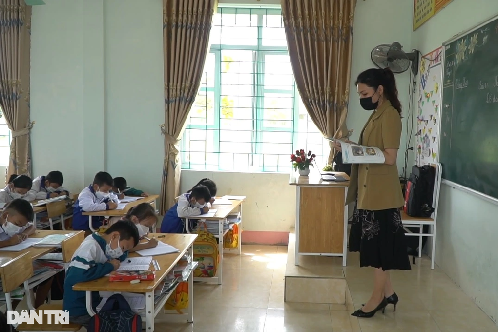 Chuyện khó tin khi thiếu hàng nghìn giáo viên vẫn phải tinh giản biên chế - 3 Chuyện khó tin khi thiếu hàng nghìn giáo viên vẫn phải tinh giản biên chế - 3