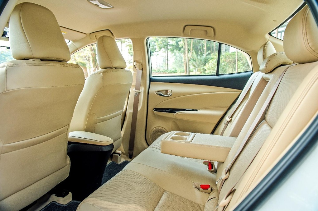 Rộn ràng đón Tết Quý Mão với ưu đãi khi mua Toyota Vios - 4 Rộn ràng đón Tết Quý Mão với ưu đãi khi mua Toyota Vios - 4