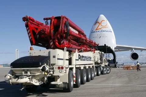 Máy bơm lớn nhất thế giới tới Nhật