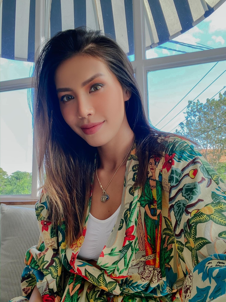 Minh Tú trải lòng về 4 tháng kẹt tại Bali trước khi về nước - 2 Minh Tú trải lòng về 4 tháng kẹt tại Bali trước khi về nước - 2