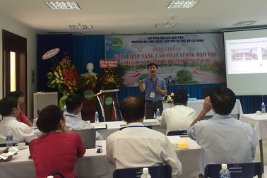 Nhiều giảng viên rất hài lòng với biệt danh “tiến sĩ gây mê”