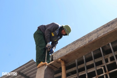 Người dân nhọc nhằn mưu sinh ở "chảo lửa" miền Trung