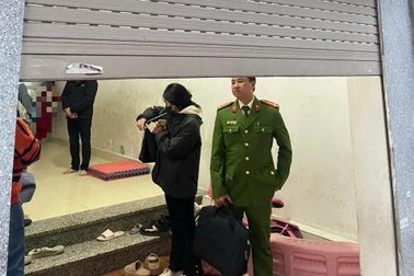 Bé 5 tháng tuổi ở Hà Nội tử vong: Đang được làm thủ tục nhận con nuôi