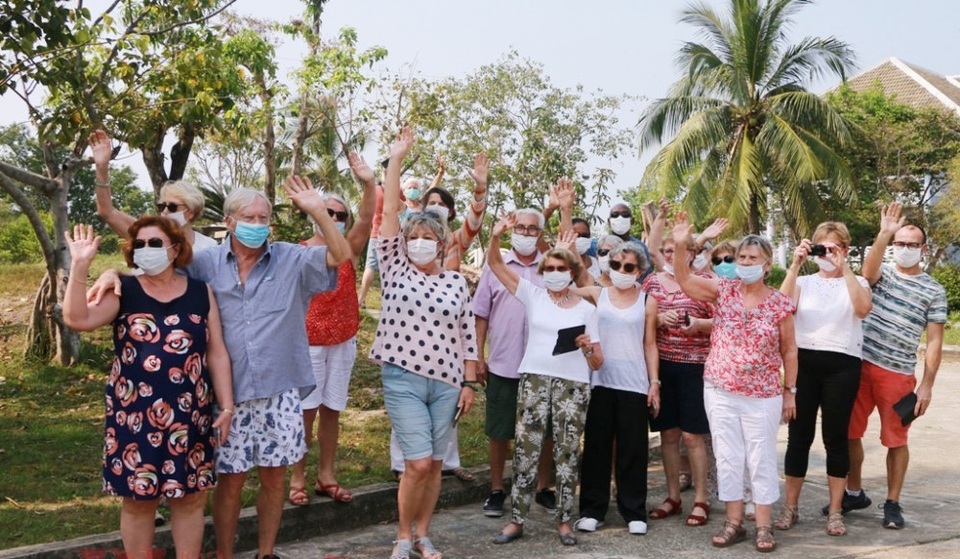 Huế miễn phí vào thăm di tích với khách nước ngoài hết hạn cách ly - 4 Huế miễn phí vào thăm di tích với khách nước ngoài hết hạn cách ly - 4