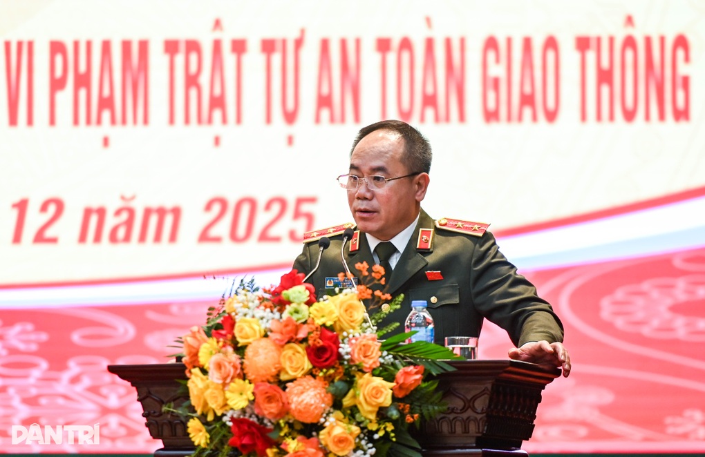 Công an Hà Nội quyết tâm điều tra nhanh những vụ trọng án - 1 Công an Hà Nội quyết tâm điều tra nhanh những vụ trọng án - 1