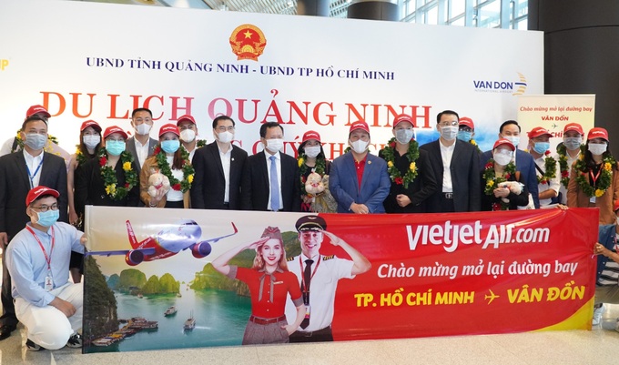 Vietjet "xông đất" sân bay Vân Đồn năm mới Tân Sửu - Ảnh 9. Vietjet "xông đất" sân bay Vân Đồn năm mới Tân Sửu - Ảnh 9.