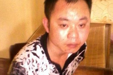 Khởi tố đối tượng nổ súng cướp tiệm vàng giữa ban ngày