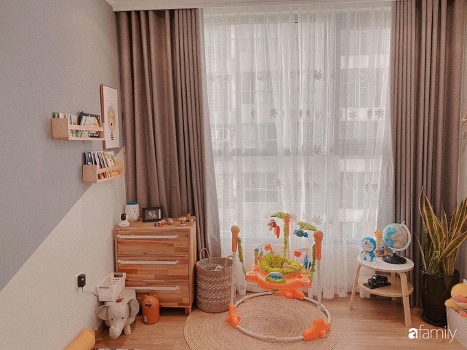 Căn hộ 130m² đẹp ngọt ngào nhờ tự trang trí của bà mẹ Hà Nội làm nghề thiết kế thời trang - Ảnh 7. Căn hộ 130m² đẹp ngọt ngào nhờ tự trang trí của bà mẹ Hà Nội làm nghề thiết kế thời trang - Ảnh 7.