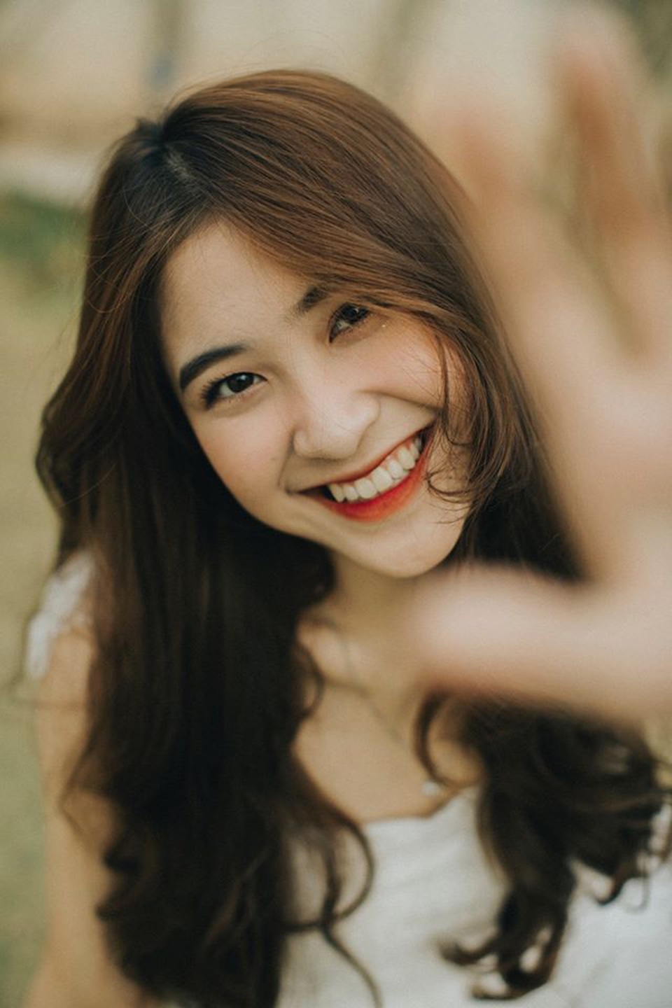 Nữ sinh phố núi sở hữu nhan sắc “thanh xuân vườn trường” - 4 Nữ sinh phố núi sở hữu nhan sắc “thanh xuân vườn trường” - 4