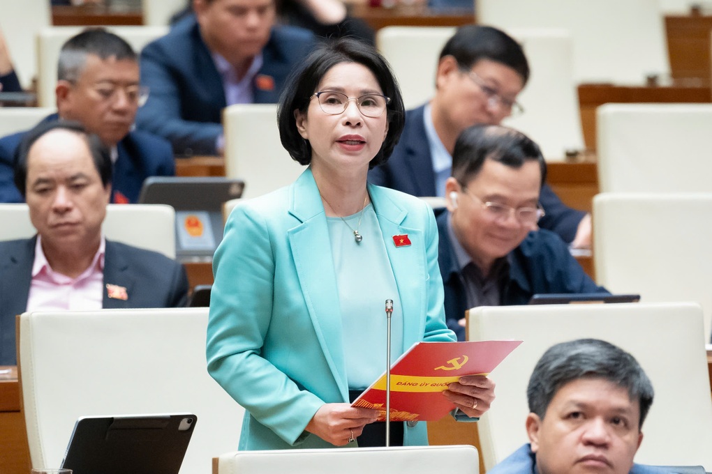 Ai sẽ biên soạn bộ sách giáo khoa thống nhất toàn quốc? - 2 Ai sẽ biên soạn bộ sách giáo khoa thống nhất toàn quốc? - 2