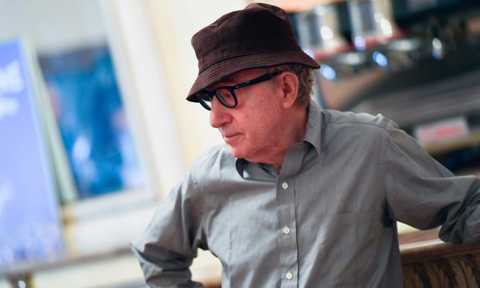 Woody Allen - đạo diễn nổi tiếng cả cuộc đời đối diện với tai tiếng - 1 Woody Allen - đạo diễn nổi tiếng cả cuộc đời đối diện với tai tiếng - 1