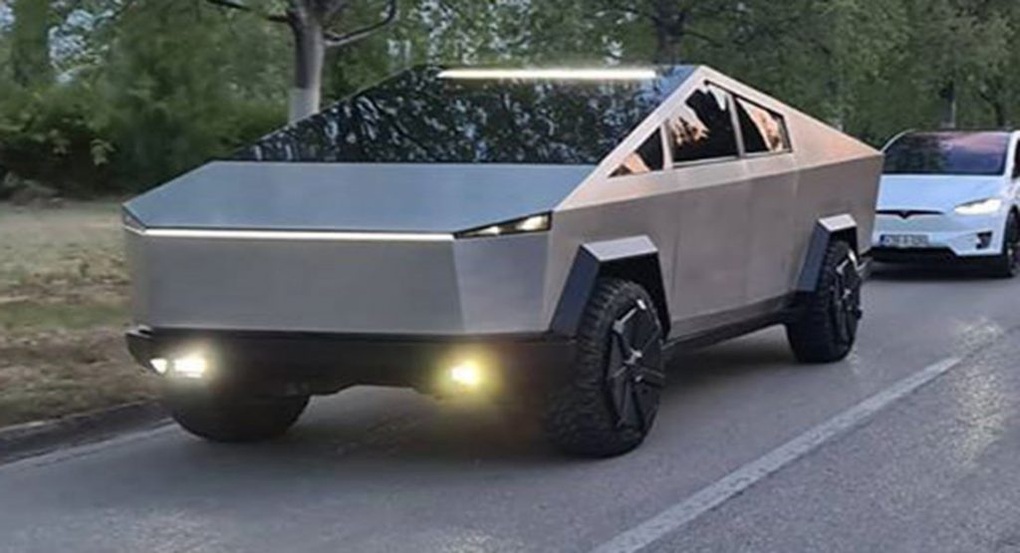Tesla Cybertruck có hơn 1,9 triệu đơn hàng dù chưa đi vào sản xuất - 1 Tesla Cybertruck có hơn 1,9 triệu đơn hàng dù chưa đi vào sản xuất - 1