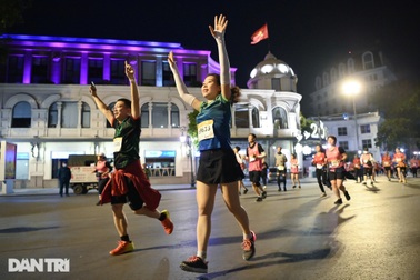 Hơn 2000 vận động viên tham gia giải chạy Viettel Fastest lần thứ hai