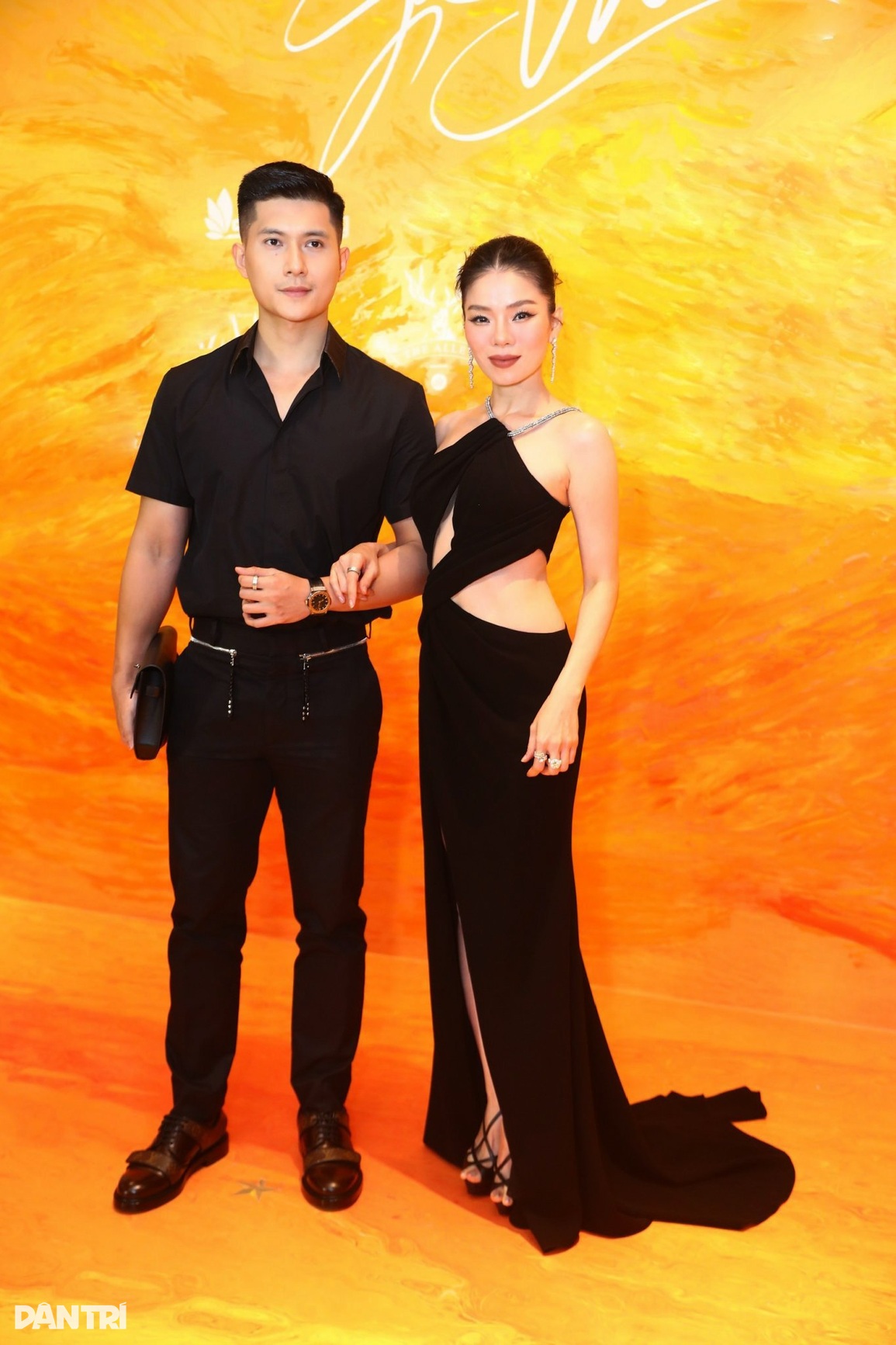 Kỳ Duyên, Minh Triệu khoe eo thon, dự show thời trang Sa Vũ - 4