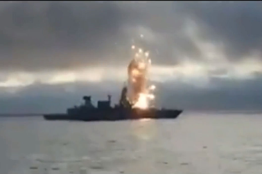 Đức tố, Mỹ im lặng khi SM-2 nổ tung