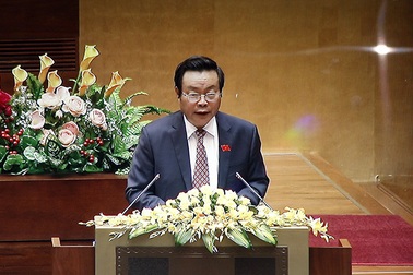 Hụt thu 63.000 tỷ đồng vì giá dầu sụt giảm