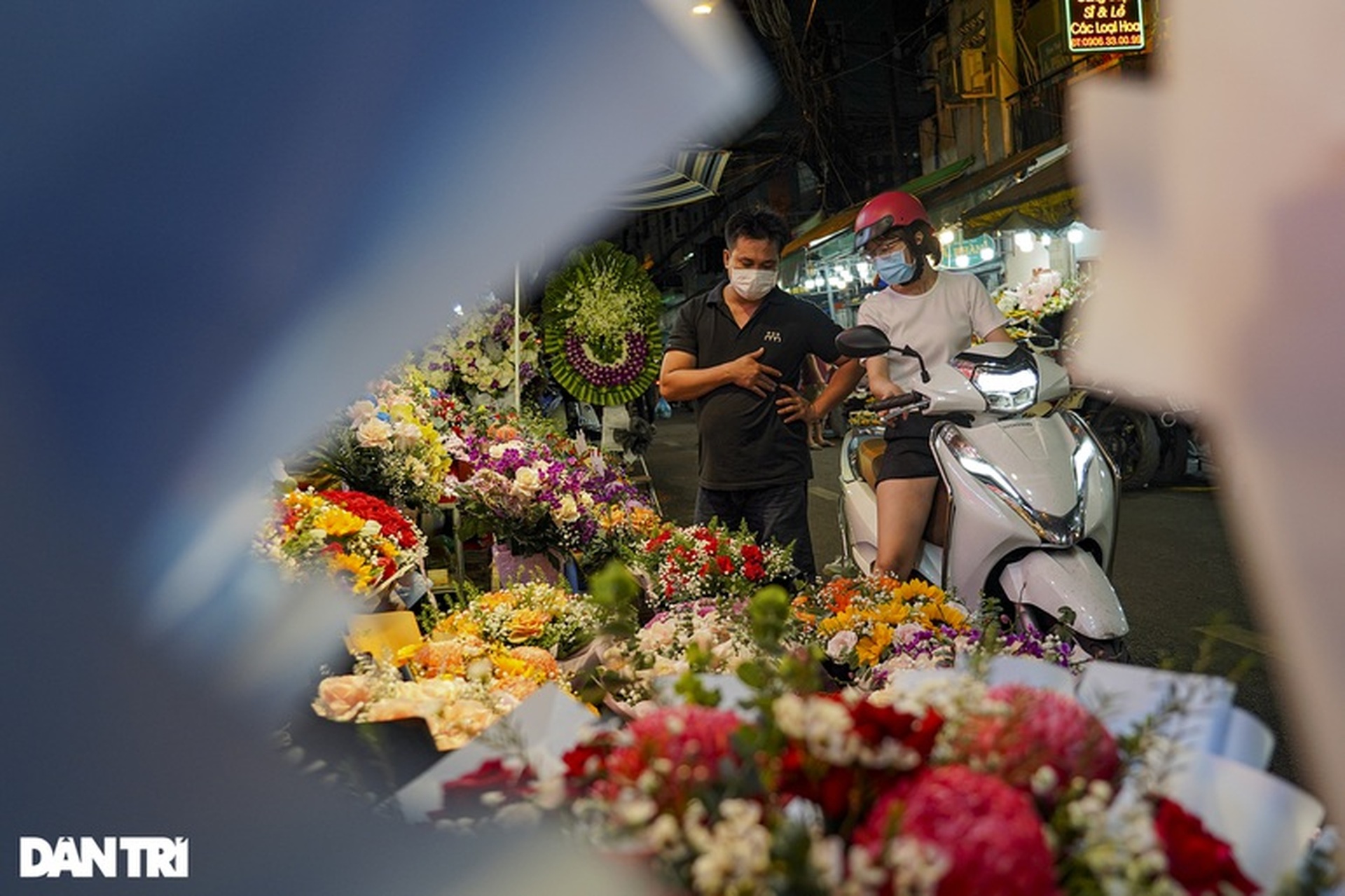 Chợ hoa lớn nhất TPHCM đìu hiu trong dịp lễ tình nhân 14/2 - 10 Chợ hoa lớn nhất TPHCM đìu hiu trong dịp lễ tình nhân 14/2 - 10