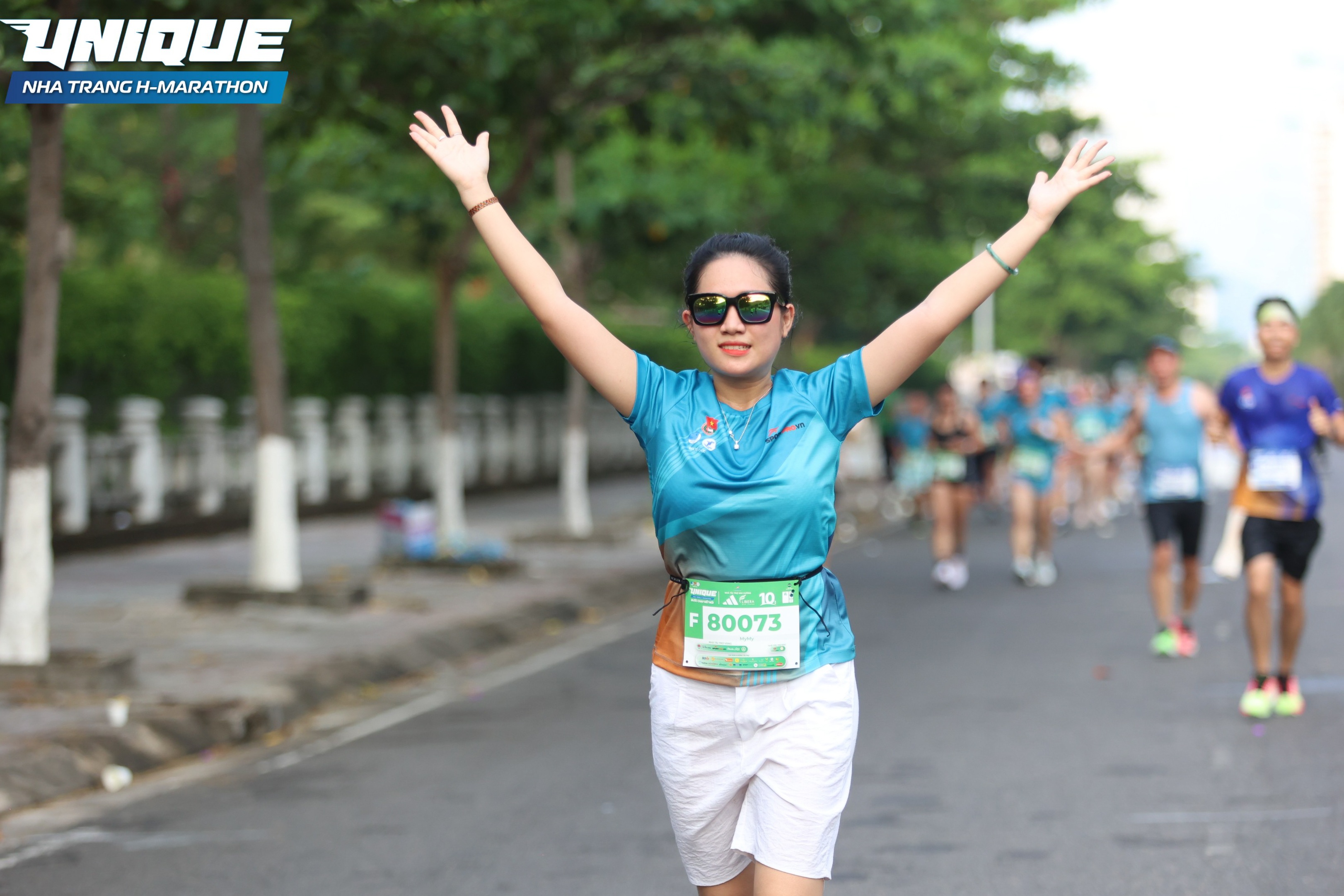 Những bóng hồng trên đường chạy Unique Nha Trang H-Marathon 2024 - 11
