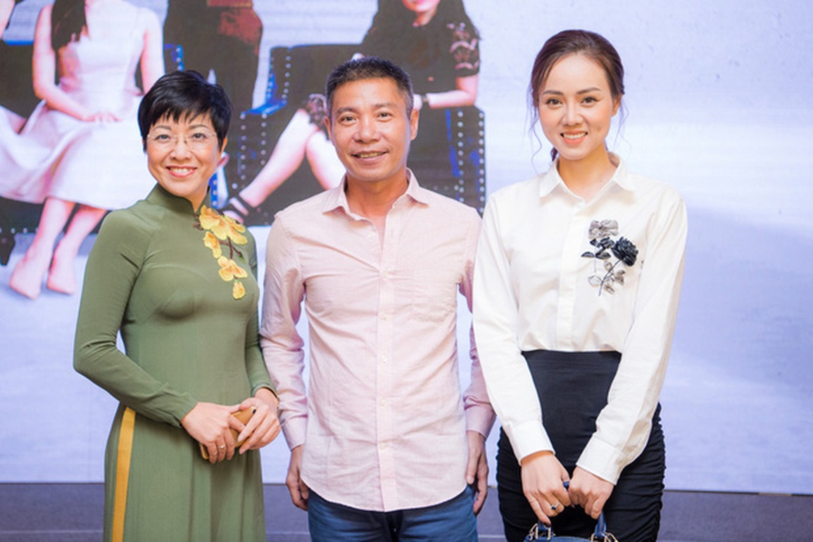 MC Thảo Vân bật khóc khi không được dẫn Táo Quân vào phút chót - 5 MC Thảo Vân bật khóc khi không được dẫn Táo Quân vào phút chót - 5