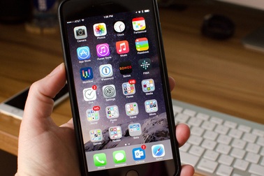 iPhone 6 Plus chính hãng giảm giá mạnh, bằng giá với iPhone 6