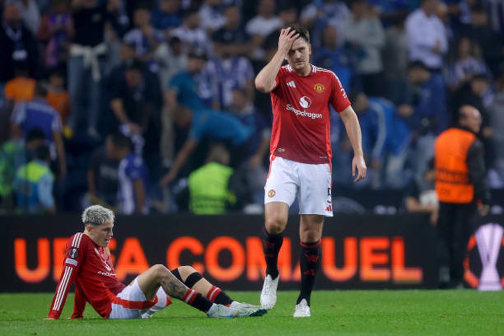 Man Utd hòa may mắn Porto, Harry Maguire chỉ trích các đồng đội - 1