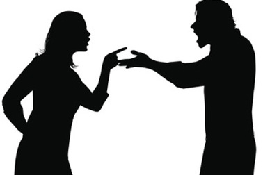 “Trần đời tôi chưa thấy... bà dâu nào như nó!”