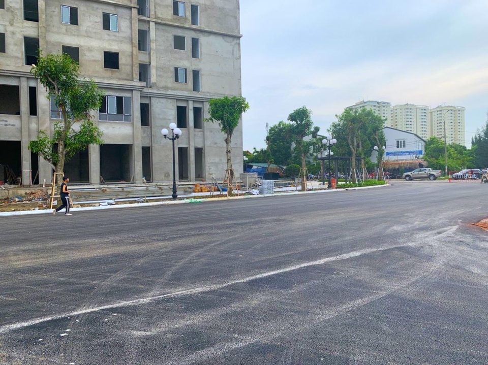 Ruby Tower hoàn thiện cảnh quan, sẵn sàng đón các cư dân về sinh sống - 3 Ruby Tower hoàn thiện cảnh quan, sẵn sàng đón các cư dân về sinh sống - 3
