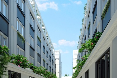 Khách xếp hàng chờ bốc thăm quyền mua nhà phố Eurowindow Garden City