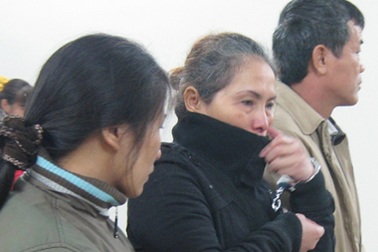 Hút khách bằng “chiêu” bán dâm tại chỗ 