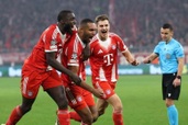 Thần đồng 17 tuổi giúp Bayern Munich ngược dòng ấn tượng ở Champions League