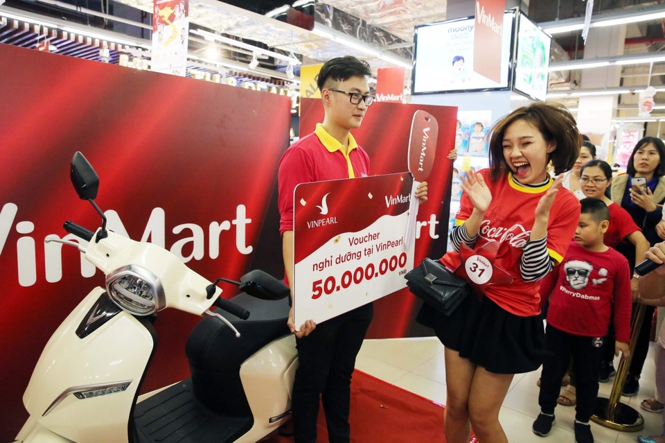 Dự sinh nhật VinMart  VinMart +, khách hàng ẵm quà khủng hàng trăm triệu đồng - 8