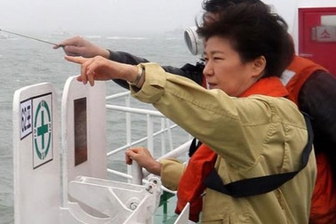 Tổng thống Hàn Quốc: Hành động của thủy thủ đoàn “giống tội giết người” 