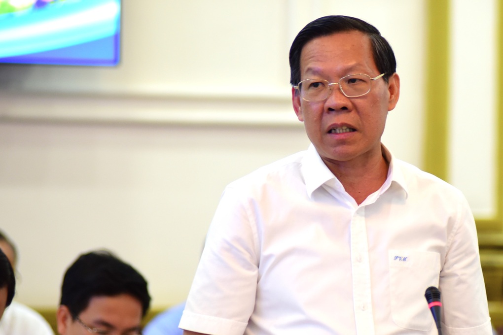 Chủ tịch TPHCM chỉ đạo gỡ vướng về vật liệu xây dựng, xử lý nhà thầu chây ì - 1 Chủ tịch TPHCM chỉ đạo gỡ vướng về vật liệu xây dựng, xử lý nhà thầu chây ì - 1
