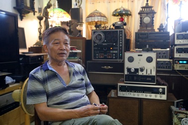 Yêu âm nhạc, sưu tầm thiết bị âm thanh cổ "lấp đầy" 3 tầng nhà