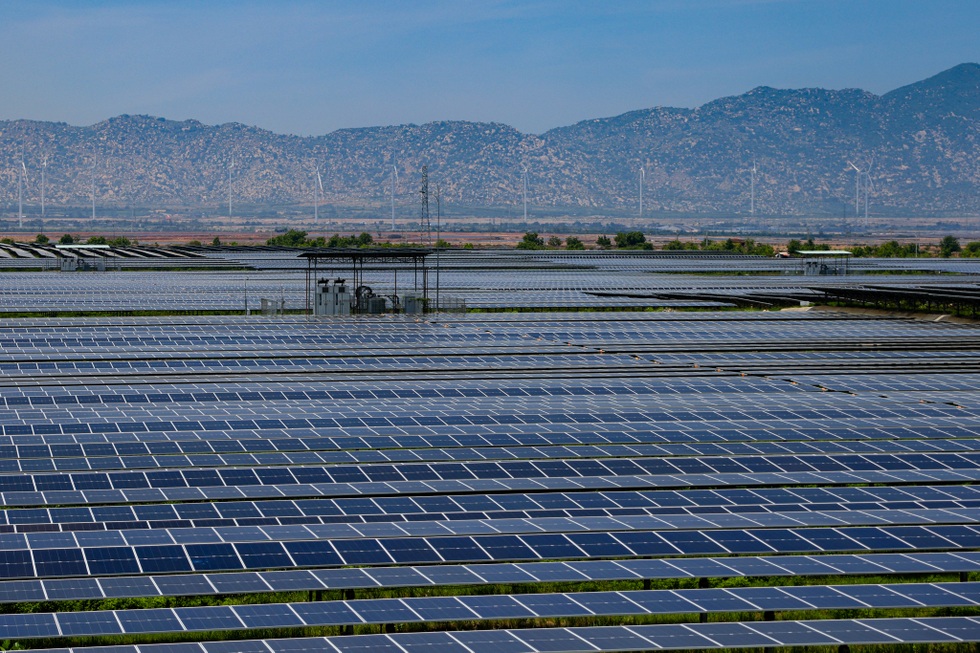 Chuyên gia: Nghị quyết 70 tạo đột phá, người dân được chọn mua điện