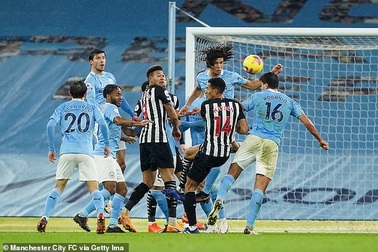 Man City tiếp tục tổn thất lực lượng vì Covid-19