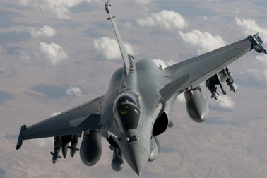 Pháp mời chào Malaysia đàm phán về thương vụ máy bay chiến đấu Rafale