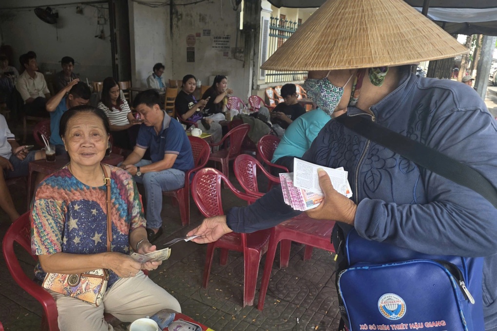 Cần Thơ dự kiến sáp nhập 3 công ty xổ số kiến thiết - 1 Cần Thơ dự kiến sáp nhập 3 công ty xổ số kiến thiết - 1