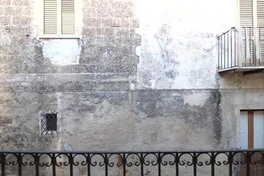 Theo chân du khách khám phá căn nhà giá 1 Euro ở Italia