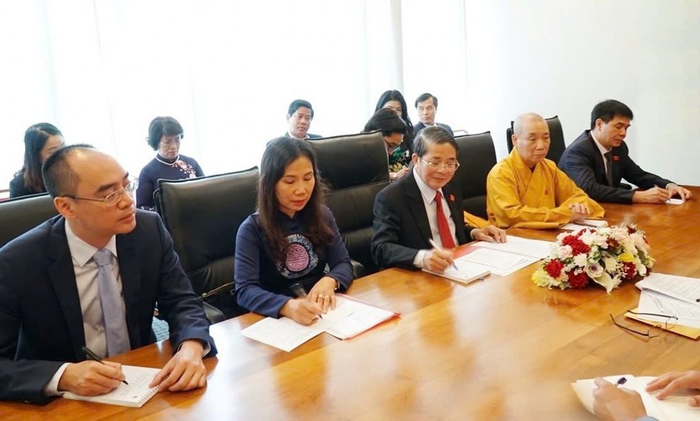 Phó Chủ tịch Quốc hội Nguyễn Đức Hải gặp các lãnh đạo cấp cao của Sri Lanka - 3 Phó Chủ tịch Quốc hội Nguyễn Đức Hải gặp các lãnh đạo cấp cao của Sri Lanka - 3