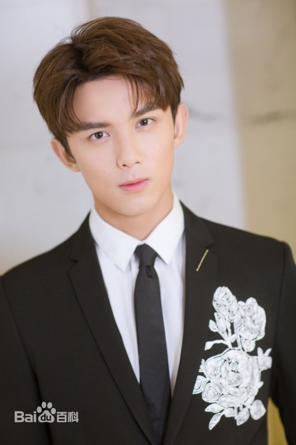 Cựu sao nhí đình đám của Hoa ngữ: Người nổi tiếng, người chật vật kiếm sống - 17 Cựu sao nhí đình đám của Hoa ngữ: Người nổi tiếng, người chật vật kiếm sống - 17