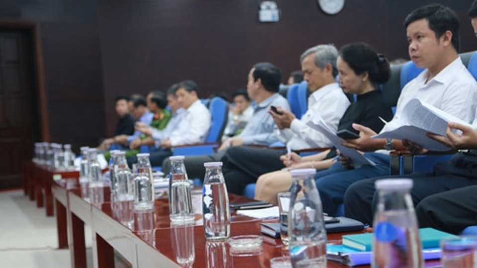 Không sử dụng chai, cốc nhựa dùng một lần tại công sở - 1 Không sử dụng chai, cốc nhựa dùng một lần tại công sở - 1