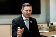 NATO lần đầu bắn rơi UAV Ukraine ở Estonia, Kiev xin lỗi