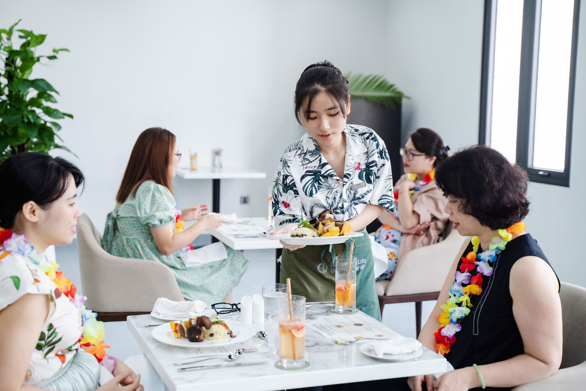 VinUni và những người thầy truyền cảm hứng - 17 VinUni và những người thầy truyền cảm hứng - 17