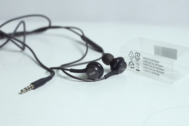 Galaxy S8 chưa ra mắt, tai nghe đã được chào bán nhiều trên mạng