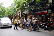 Hàng rong chặt chém du khách sẽ bị xử lý nghiêm