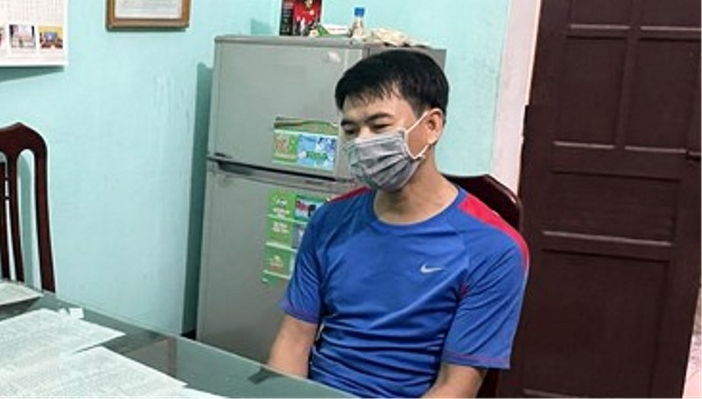 Tạm giữ 2 đối tượng dùng giấy xét nghiệm giả để qua chốt kiểm soát dịch - 2 Tạm giữ 2 đối tượng dùng giấy xét nghiệm giả để qua chốt kiểm soát dịch - 2