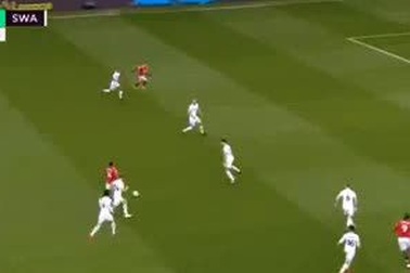 MU 2-0 Swansea: Sanchez nhân đôi cách biệt